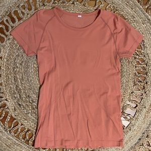New Lululemon swiftly tech shirt size 6